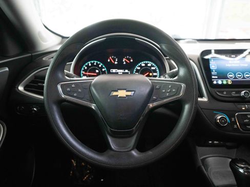 Used 2020 Chevrolet Malibu LS FWD image 21