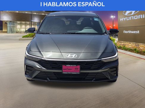 Certified 2026 Hyundai Elantra Sport FWD image 5