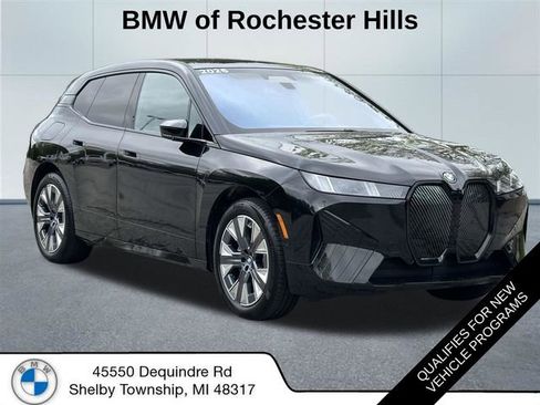 Used 2026 BMW iX xDrive60 AWD/4WD image 1