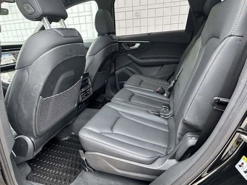Certified 2025 Audi Q7 3.0T Prestige w/ Prestige Package image 14