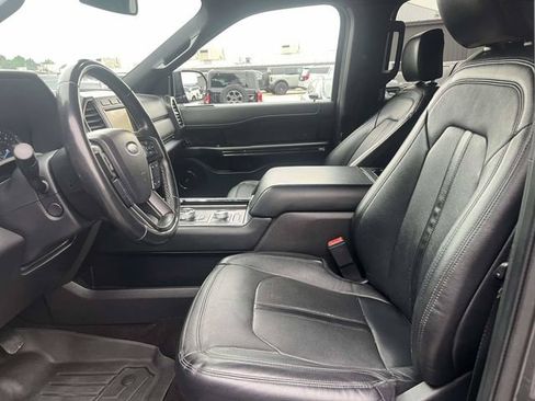 Used 2020 Ford Expedition Max Limited AWD/4WD image 23