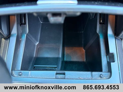 Used 2016 Ford Explorer XLT w/ Equipment Group 202A image 25