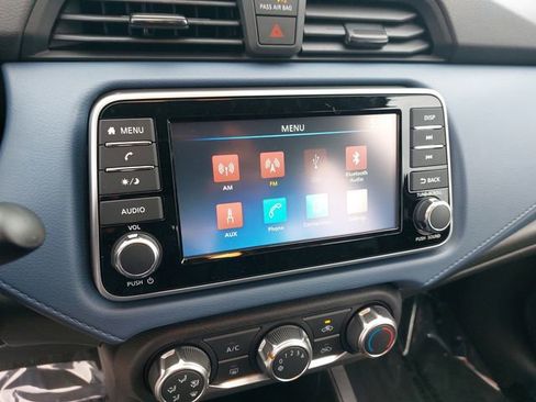 New 2025 Nissan Versa SV w/ Trunk Package image 20