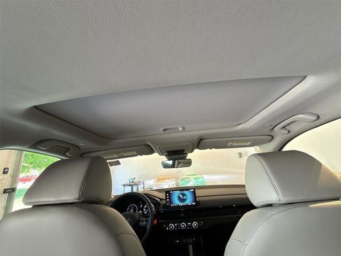 Used 2024 Honda CR-V EX-L image 16