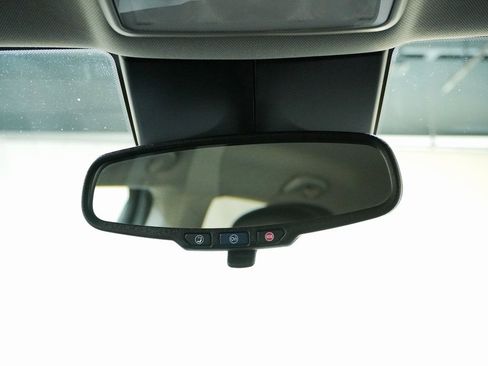 Used 2018 Chevrolet Trax LT w/ LT Convenience Package image 19