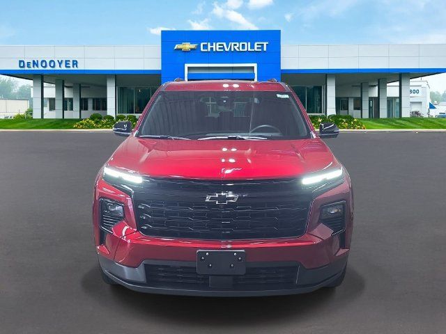 New 2026 Chevrolet Traverse LT w/ Midnight/Sport Edition FWD image 3