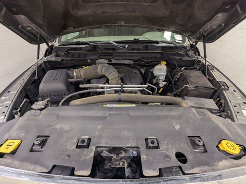 Used 2011 RAM 2500 ST w/ ST Popular Equipment Group AWD/4WD image 23