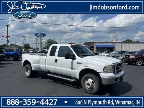 Used 2005 Ford F350 XL image 1