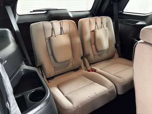 Used 2018 Ford Explorer FWD image 37