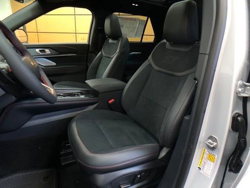 New 2026 Ford Explorer ST AWD/4WD image 8