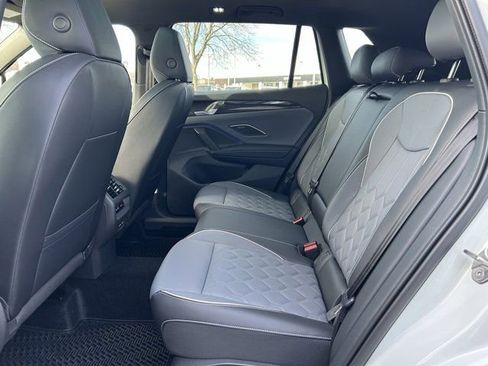 New 2026 Volkswagen Tiguan SEL R-Line AWD/4WD image 24