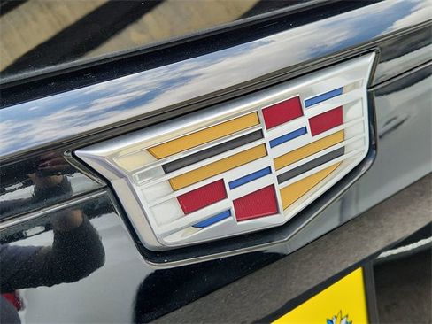 Used 2024 Cadillac Escalade ESV Sport w/ Touring Package image 32