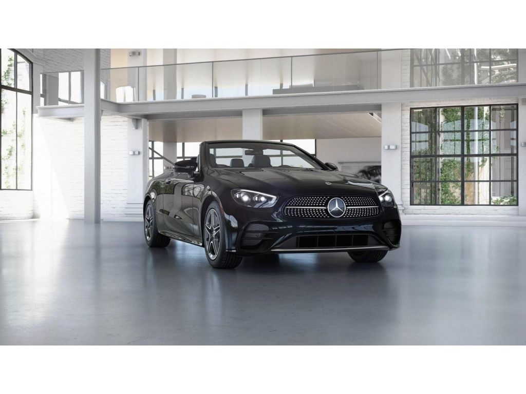 Used 2022 Mercedes-Benz E 450 Cabriolet image 10