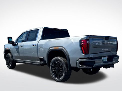 New 2026 GMC Sierra 2500 Denali Ultimate AWD/4WD image 5