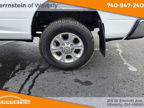 Used 2024 RAM 3500 Big Horn AWD/4WD image 23