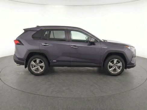 Used 2021 Toyota RAV4 Limited AWD/4WD image 8