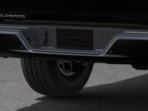 New 2025 Chevrolet Colorado LT w/ LT Convenience Package image 14