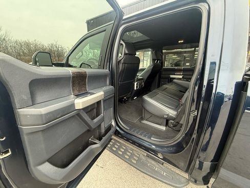 Used 2022 Ford F250 Lariat w/ Tremor Off-Road Package image 23