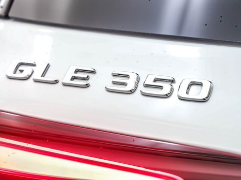 Certified 2025 Mercedes-Benz GLE 350 4MATIC image 11