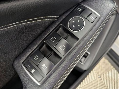 Used 2018 Mercedes-Benz GLA 250 GLA 250 image 15