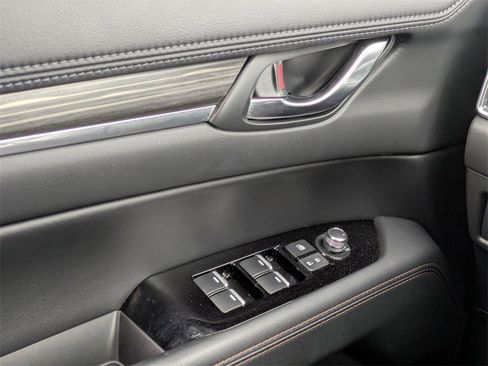 Used 2023 MAZDA CX-5 AWD 2.5 S w/ Premium Package image 17