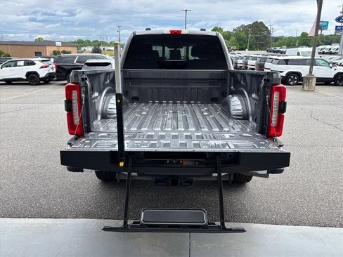 Used 2023 Ford F350 Lariat w/ Snow Plow/Camper Package AWD/4WD image 3