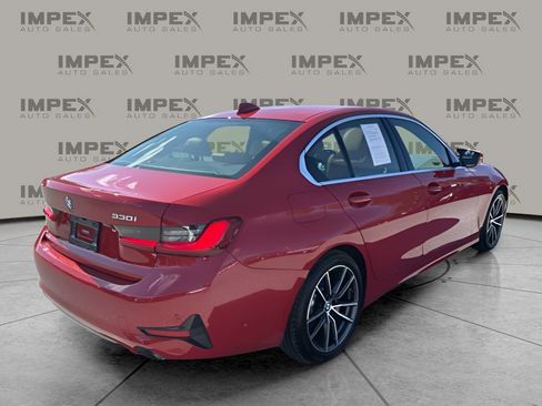 Used 2021 BMW 330i Sedan w/ Premium Package image 5