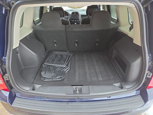 Used 2017 Jeep Patriot Latitude image 5