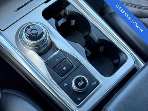 Used 2023 Ford Explorer Platinum w/ Technology Package AWD/4WD image 38