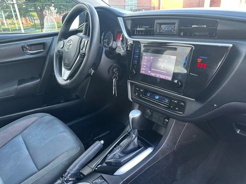 Used 2019 Toyota Corolla LE FWD image 27