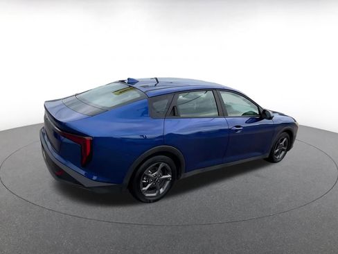 Used 2025 Kia K4 LXS FWD image 15