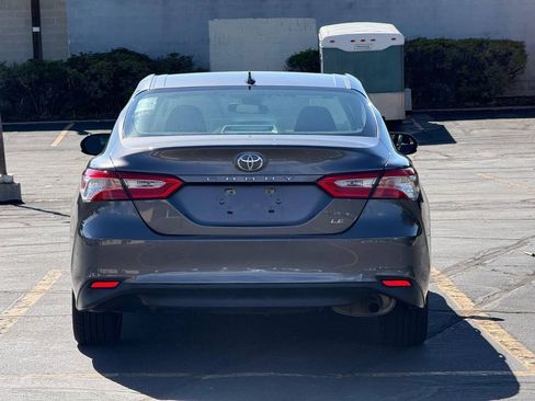 Used 2020 Toyota Camry LE FWD image 4