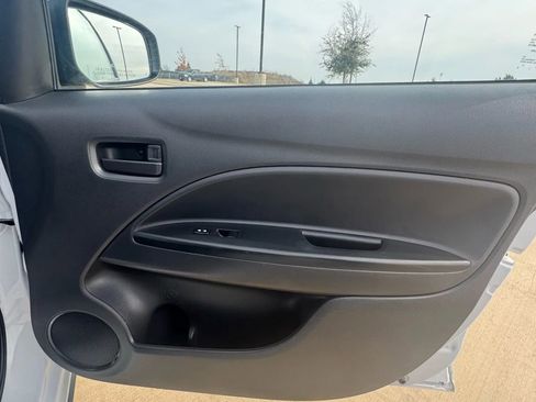 Used 2024 Mitsubishi Mirage ES image 34