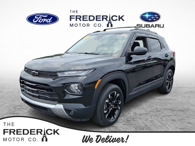 Used 2022 Chevrolet TrailBlazer LT w/ LPO, Blackout Package AWD/4WD image 1