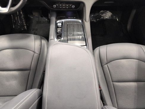 Used 2023 Buick Enclave Essence w/ Experience Buick Package AWD/4WD image 17