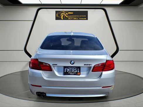 Used 2013 BMW 528i xDrive Sedan AWD/4WD image 6