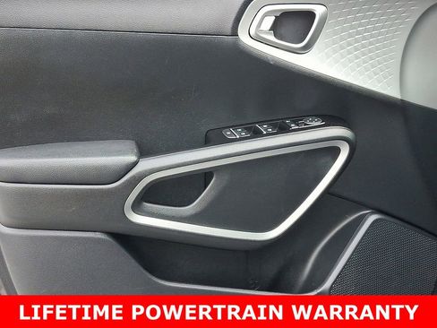 Used 2023 Kia Soul LX w/ Option Group 015 image 13
