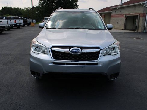 Used 2015 Subaru Forester 2.5i Premium AWD/4WD image 9
