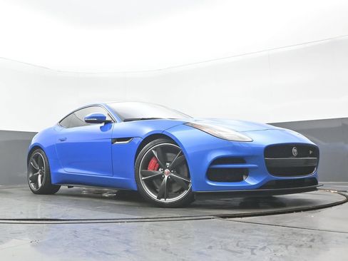 Used 2020 Jaguar F-TYPE R AWD/4WD image 25