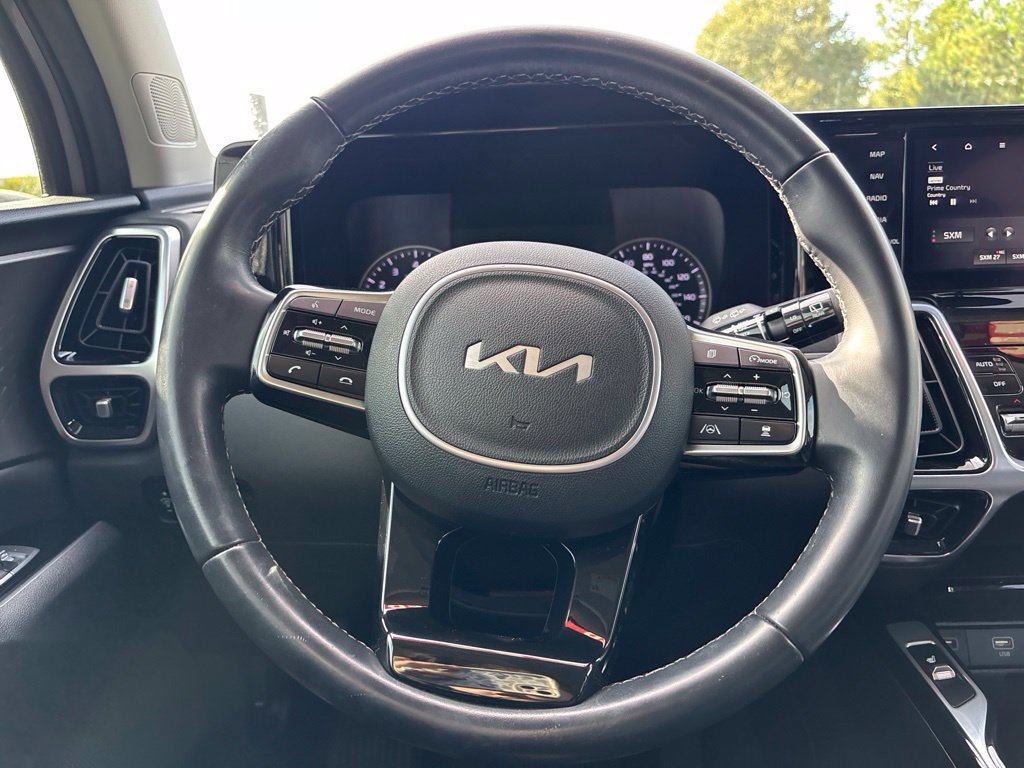 Used 2022 Kia Sorento SX AWD/4WD image 19