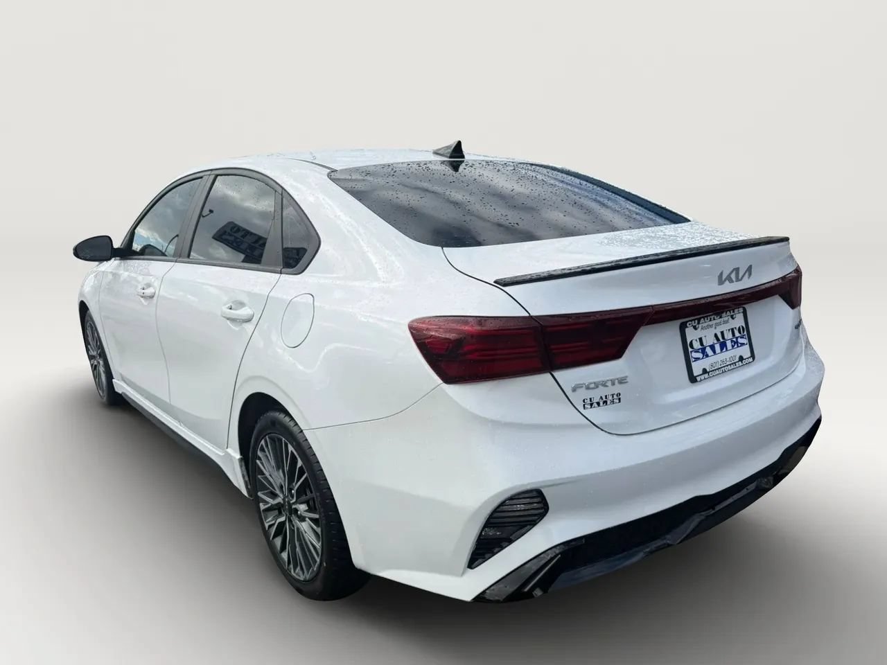 Used 2024 Kia Forte GT-Line FWD image 5