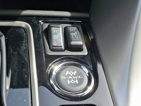 New 2025 Mitsubishi Eclipse Cross SE image 21