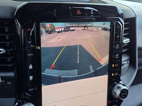New 2025 RAM 2500 Tradesman AWD/4WD image 15