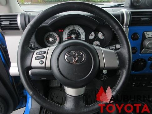 Used 2007 Toyota FJ Cruiser 4WD image 13