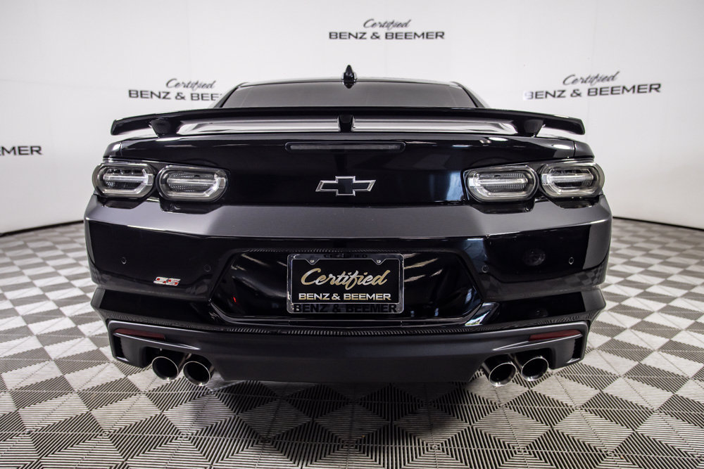Used 2021 Chevrolet Camaro SS RWD image 14