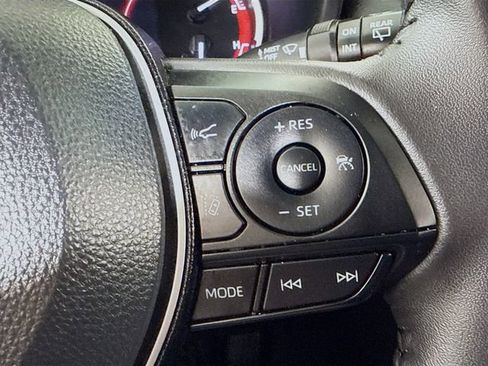 Used 2024 Toyota RAV4 XLE Premium image 14