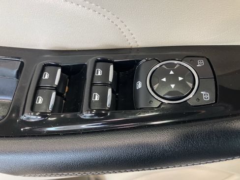 Used 2016 Ford Edge Titanium w/ Equipment Group 301A AWD/4WD image 15