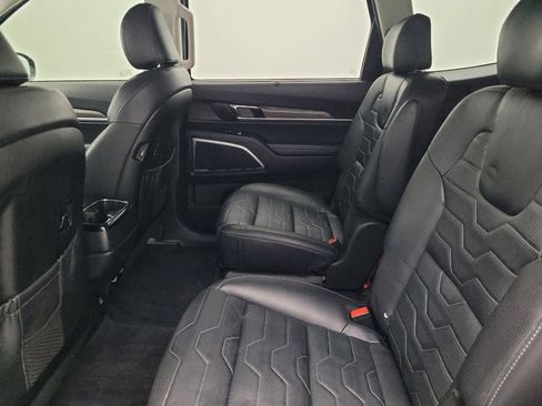 Used 2020 Kia Telluride SX w/ SX Prestige Package AWD/4WD image 18