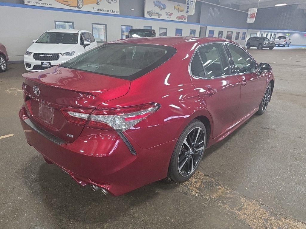 Used 2018 Toyota Camry XSE w/ Protection Package (Q2) FWD image 2