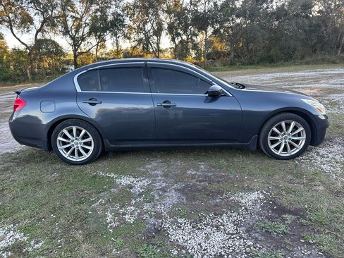 Used 2009 INFINITI G37 Journey w/ Premium Pkg image 4